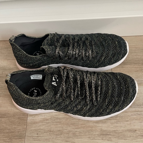 APL Women’s TechLoom Wave Hybrid Running Shoes Black / Gold Size 8.5 $265 - Picture 4 of 8